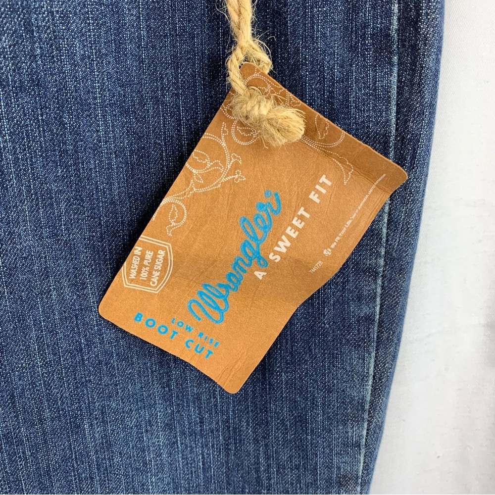 Wrangler Low Rise Boot Cut Women’s Jeans Size 14 - Picture 7 of 11